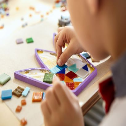 Curs Arts & Crafts (6-10 ani) -Online